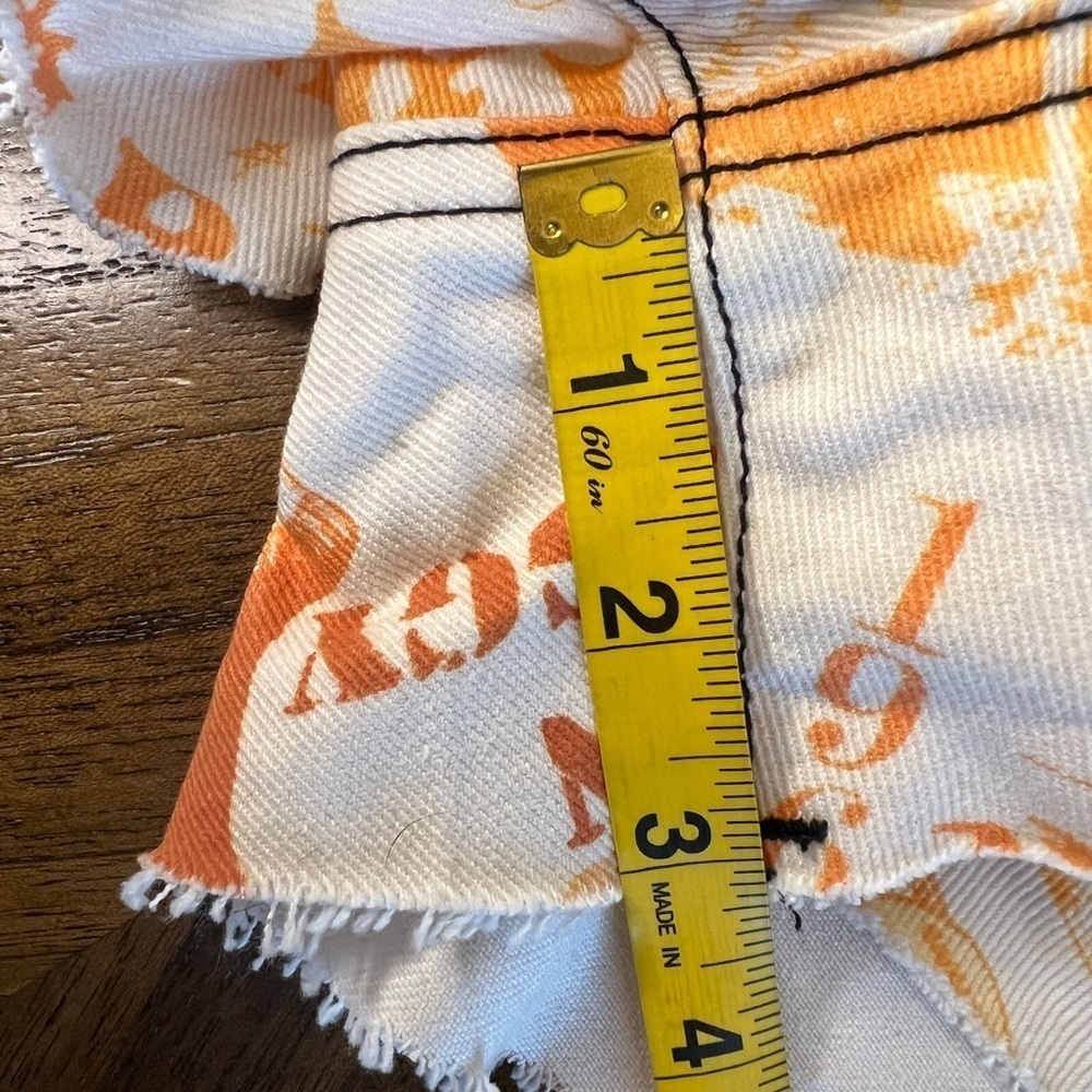 BDG Urban Outfitters Size 25 Orange Blue Pitched Waist Shorts Retro Print New - Picture 8 of 9